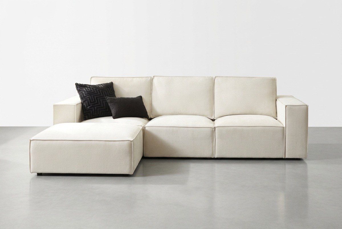 Borius sofa, view 2