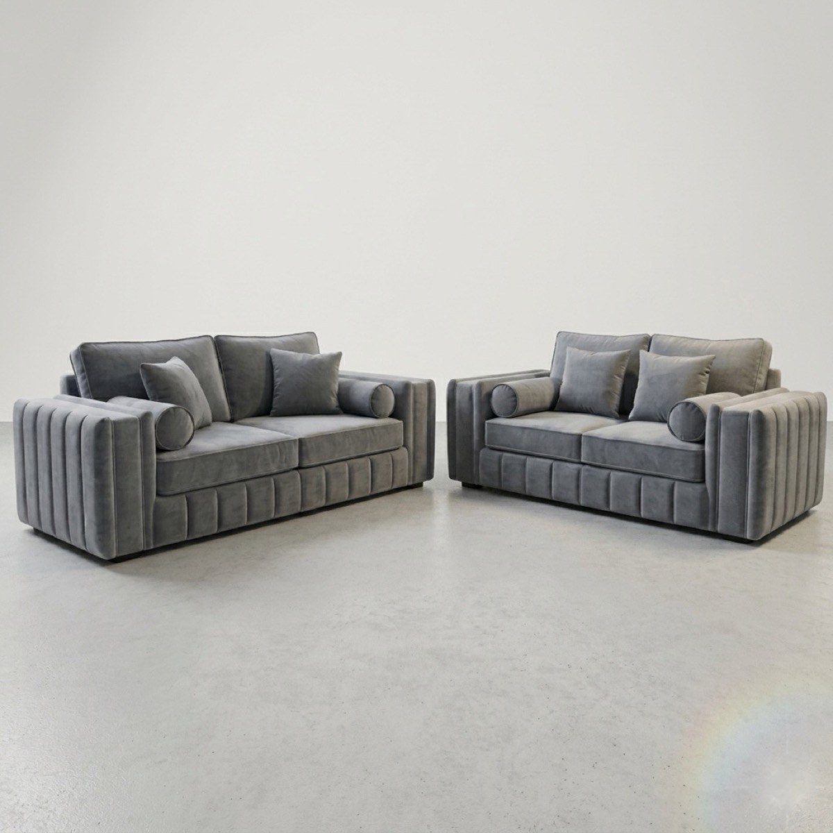 Elaska sofa, view 3